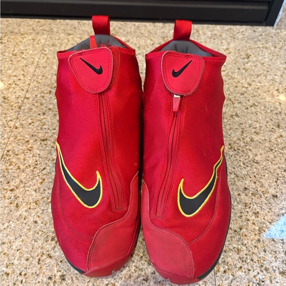 Men’s 11 Nike air zoom flight 98 Miami heat edition shoe. - Picture 9 of 11